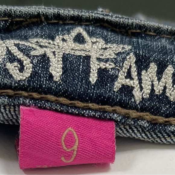 Almost Famous Low Rise Skinny Jeans size 9 - Picture 3 of 6